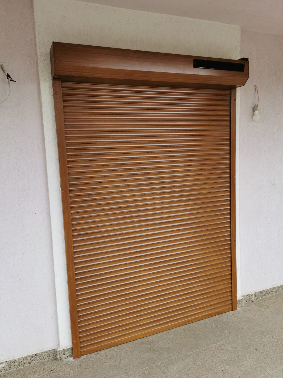 Rulou cu panou solar